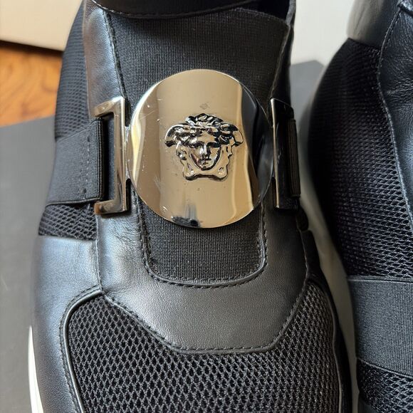 Versace Black Medusa Plaque High Top Sneakers Men's Size 11.5/45 EU - Picture 3 of 8